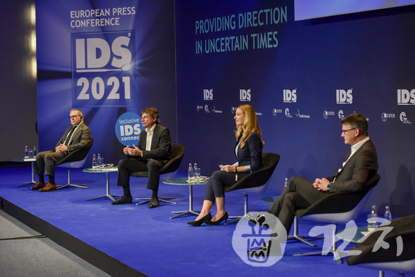IDS 팀에서 유럽 언론사를 상대로 IDS 2021에 관한 기자회견을 진행했다. (출처=IDS 홈페이지)