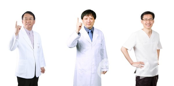 (왼쪽부터) 주성채 교수, 이대희 원장, 박휘웅 원장.
