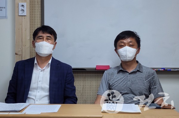 (왼쪽부터) 치협투명재정감시행동 김종수 대표, 이준형 간사